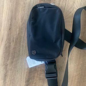 Lululemon belt bag